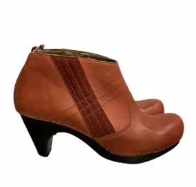 Anthropologie Schuler & Sons Philadelphia Clog Style Ankle Boots 8.5 Cider Press