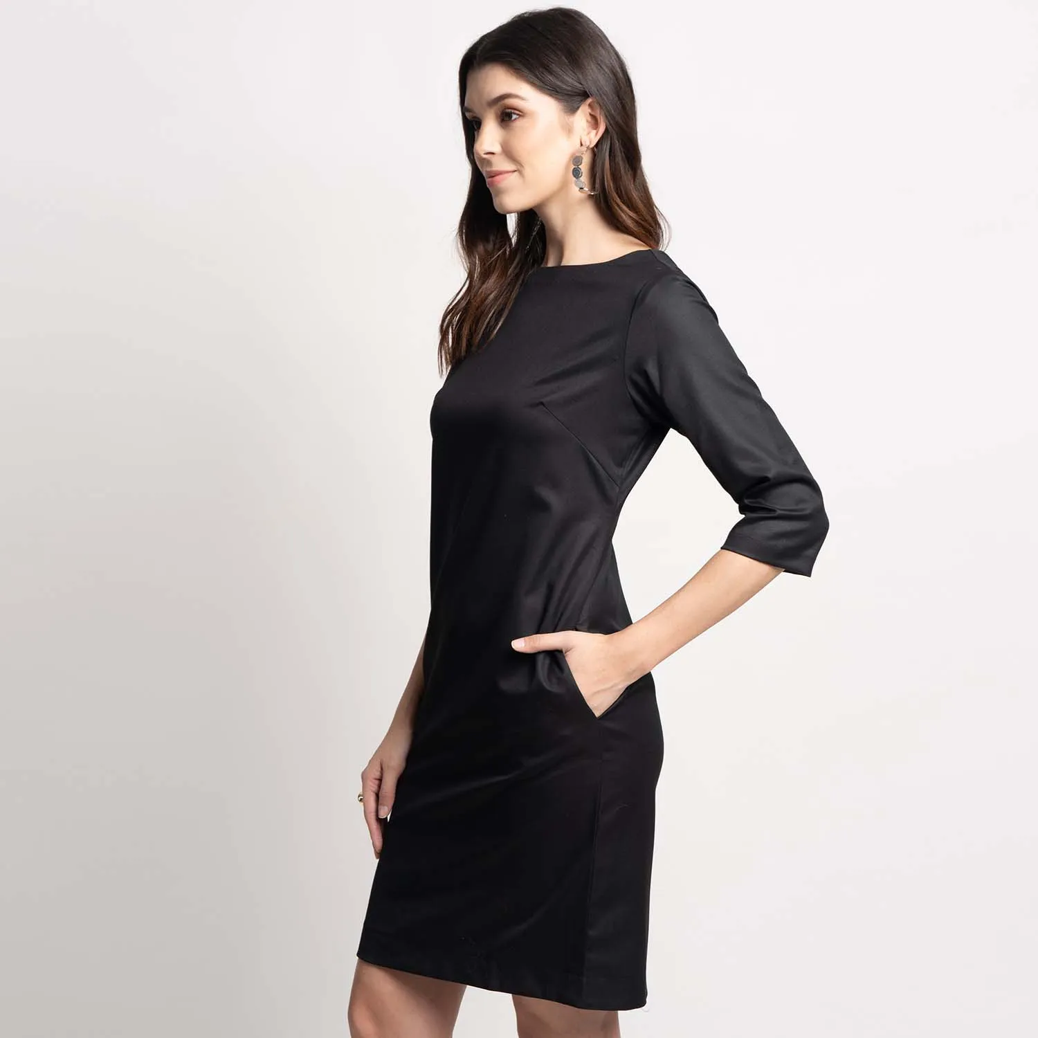 Classic Women's Black Poly Cotton Sheath Dress
