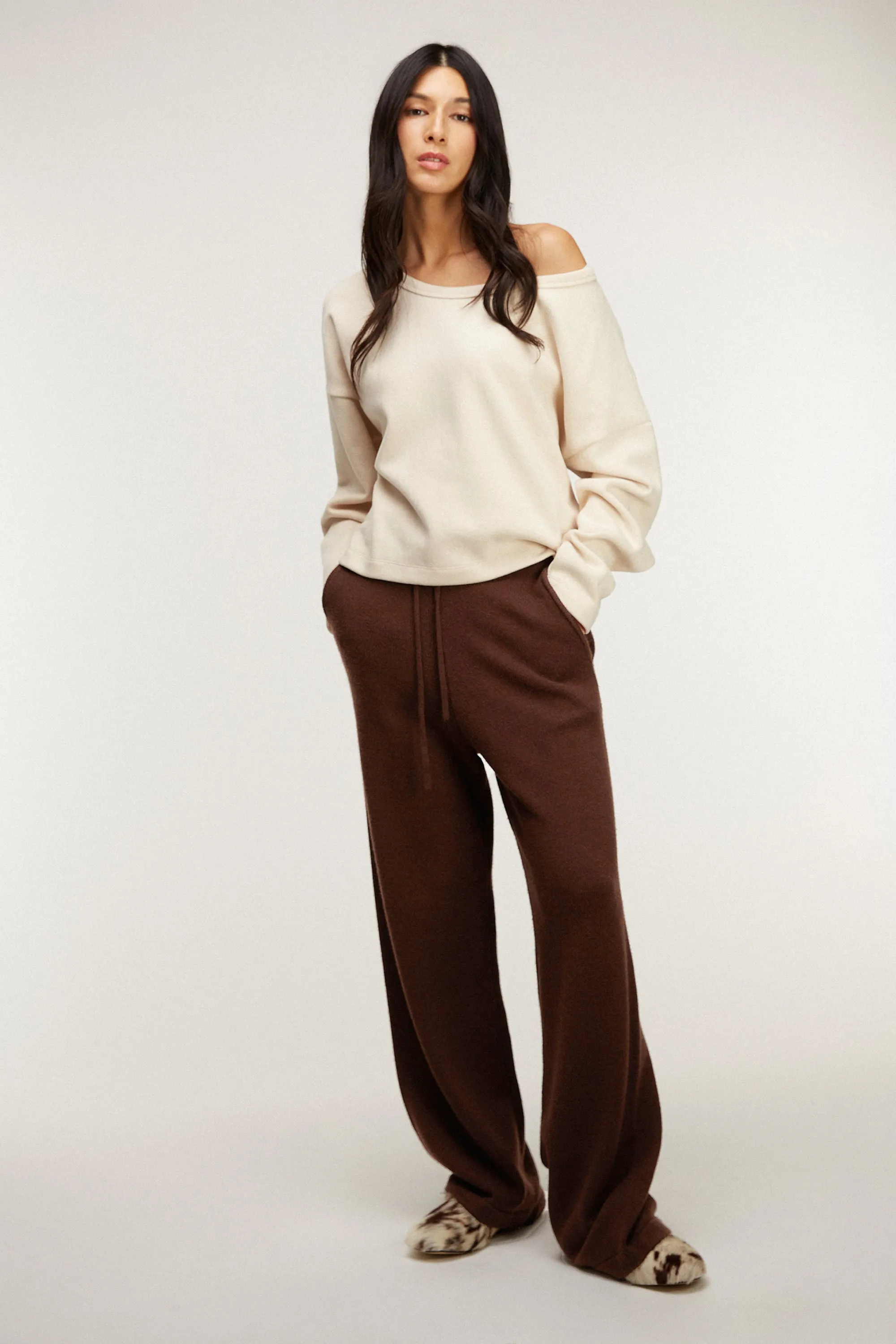 ELASTIC WAIST KNIT PANT