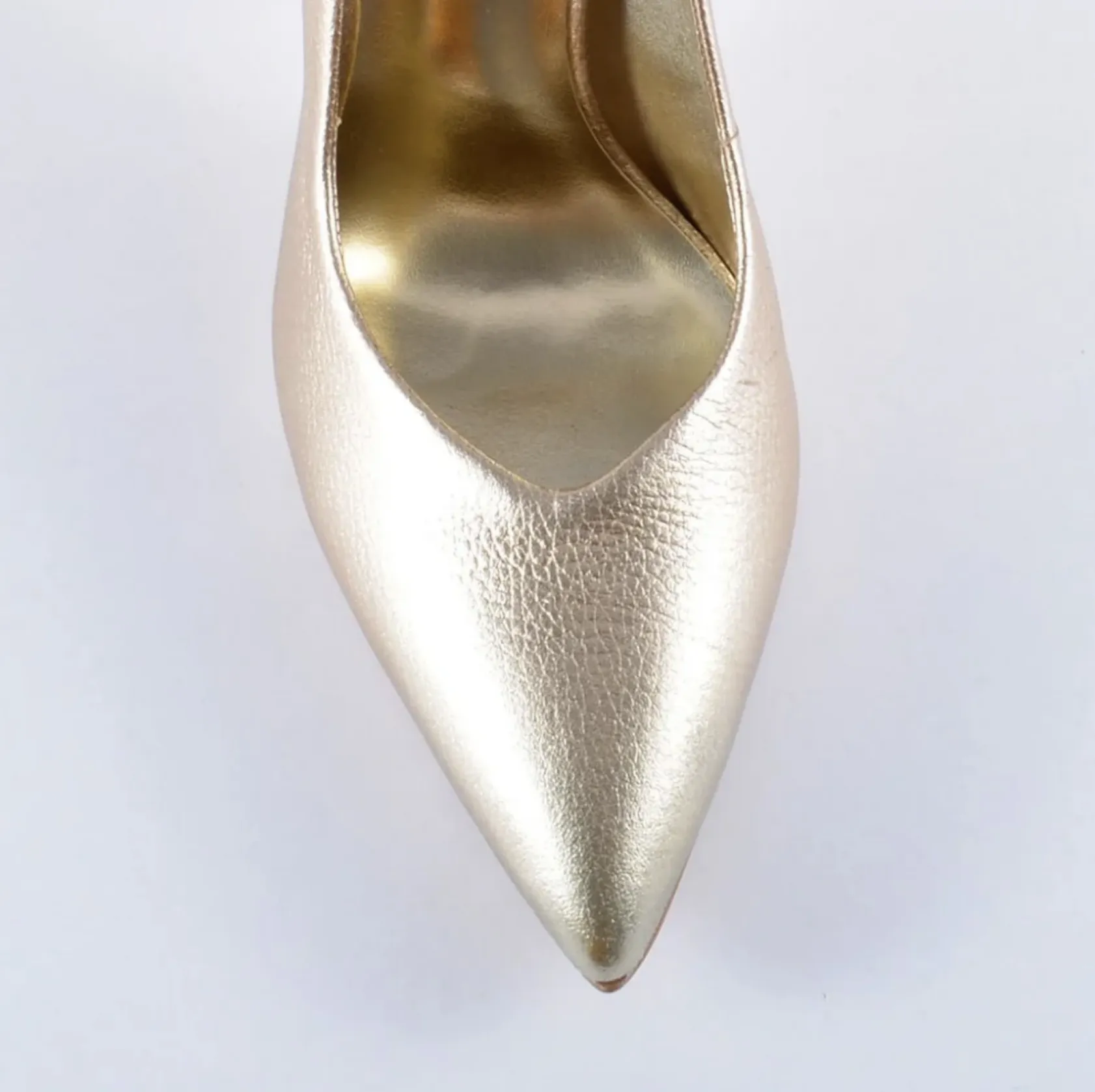 Metallic Gold Mandala Pump
