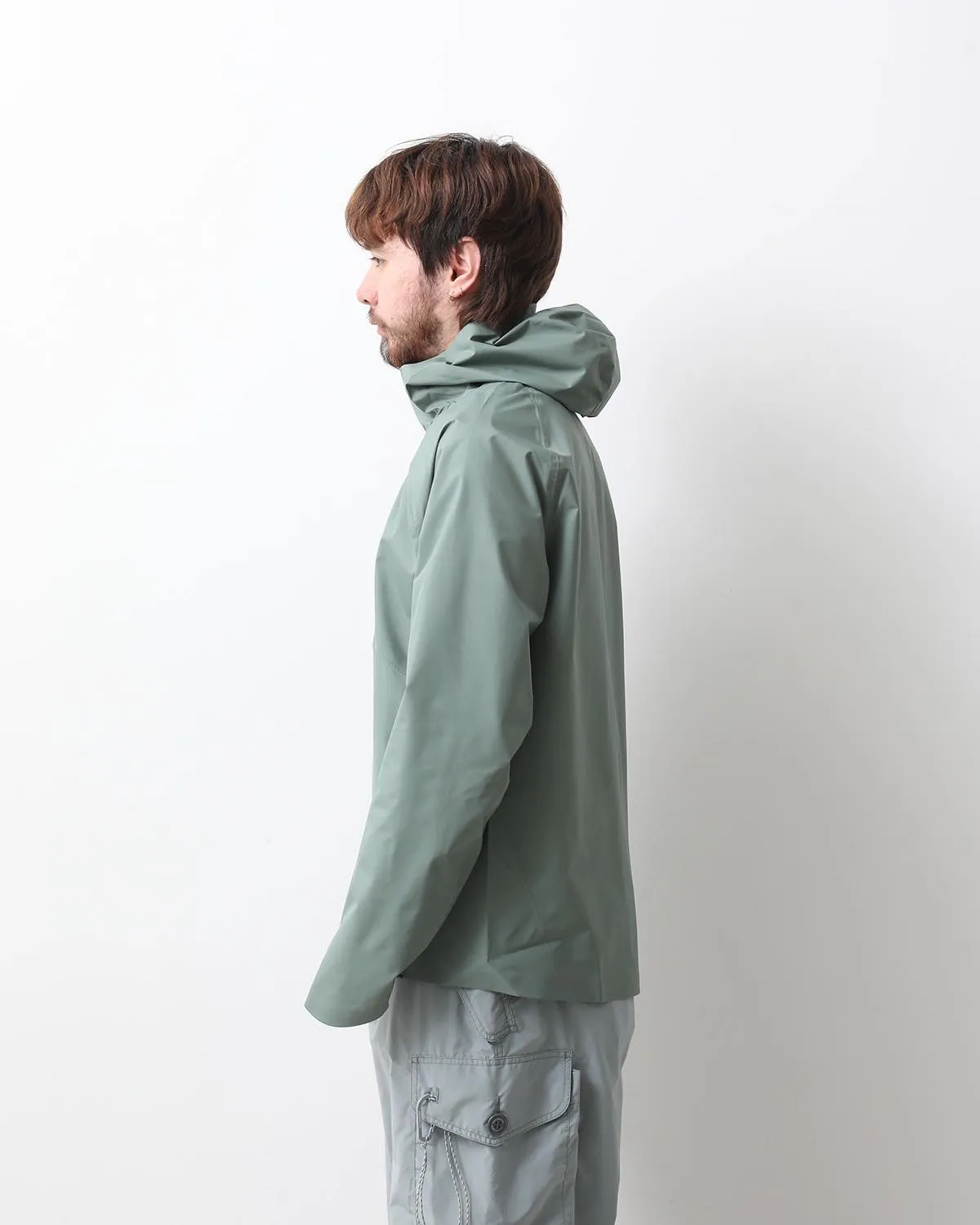 TRAIL RAIN JACKET